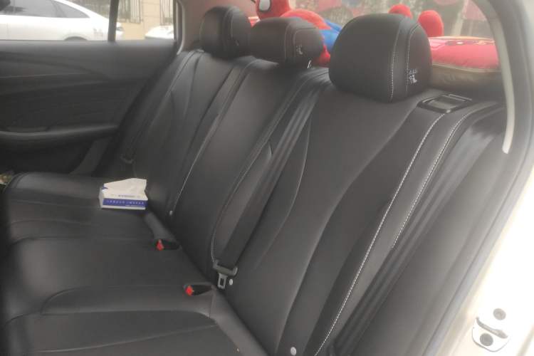 Used Roewe i5 2020 1.5L Manual 4G Connect Leehao Flagship Edition