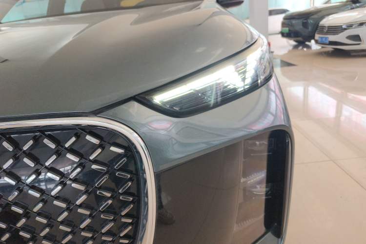 Used Chery Tiggo 8 PLUS 2025 290TGDI DCT Prestige 5-Seater Left Front Headlight