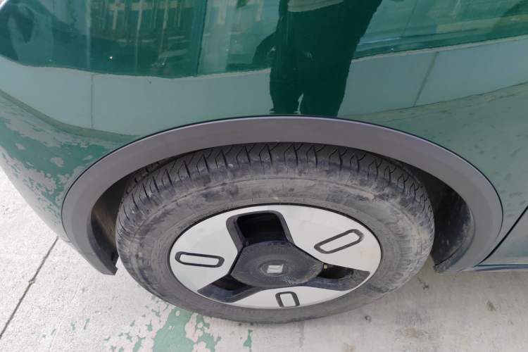 Used Baojun KiWi EV 2022 Designer Lite Edition Ternary Lithium Exterior 4