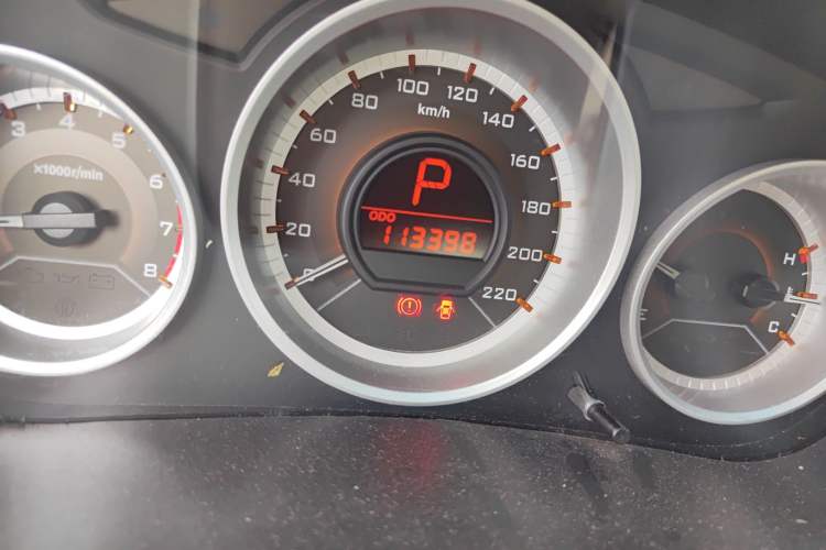 Used Soueast V3 Lingyue 2010 1.5L CVT Luxury Edition
