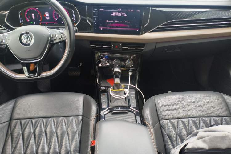 Used Volkswagen Passat 2019 330TSI Luxury Edition China V Standard
