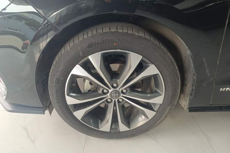 Used Toyota Granvia 2022 2.5L Hybrid Flagship Edition