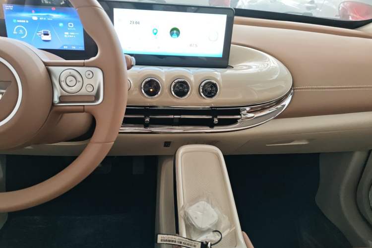 Used Wuling Bingo 2025 333 km Enjoyment Version Audio And AC Panel