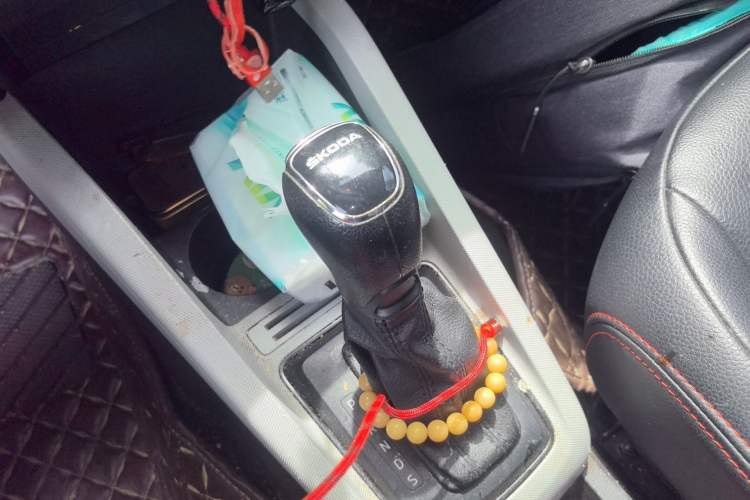 Used Skoda Fabia 2016 1.4L Automatic Car Enjoy Edition
