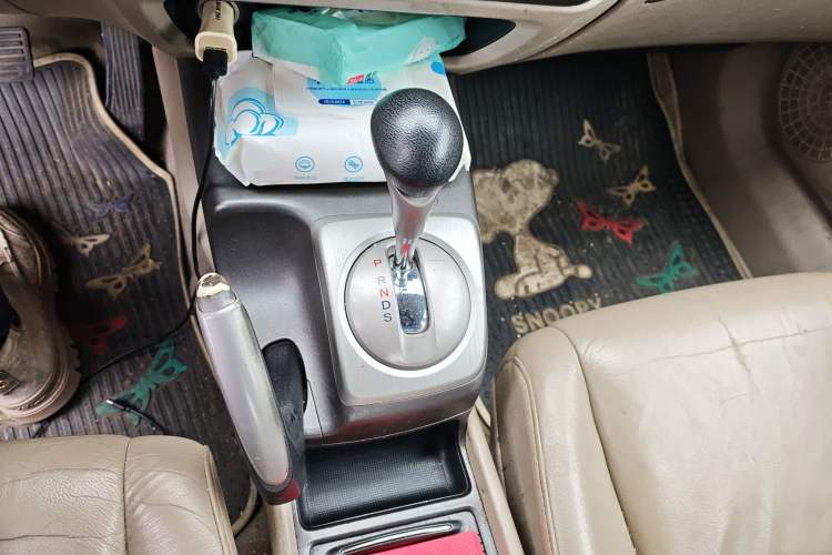 Used Honda Civic 2009 1.8L automatic luxury edition
