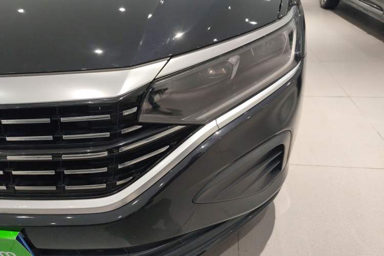 Used Volkswagen Passat 2022 280TSI Business Edition
