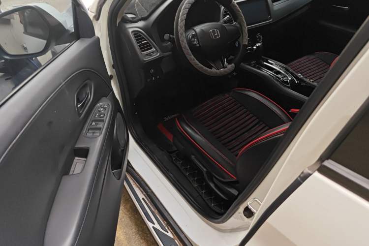 Used Honda Vezel 2019 1.5L CVT Luxury Model China VI