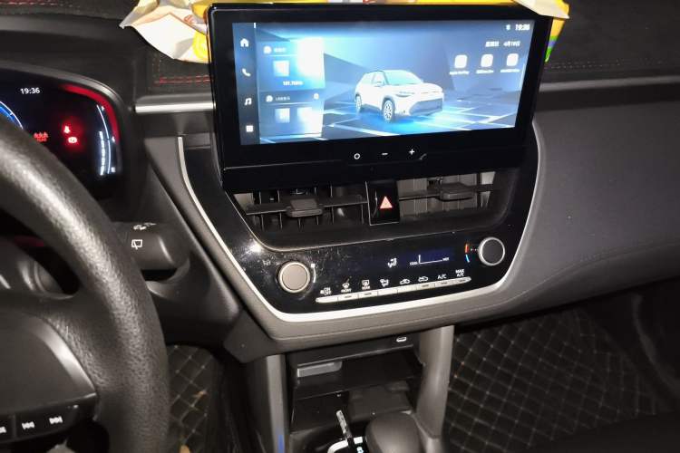 Used Toyota FRONTLANDER 2024 2.0L CVT Elite Edition
