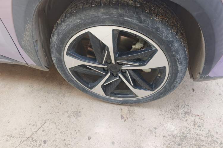 Used Geely Galaxy L7 2023 1.5T 115 km Starship