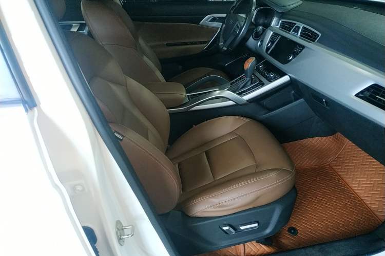 Used Geely Auto Emgrand X7 Sport 2016 1.8TD Automatic ZhiZun Version