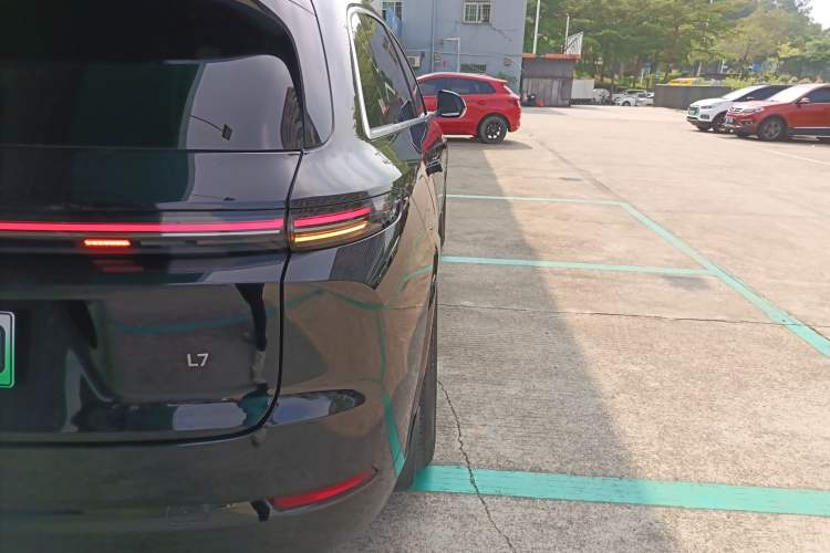 Used Li Auto L7 2025 Max Smart Refresh Edition
