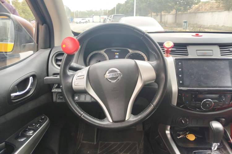 Used Nissan Navara 2021 2.5L Automatic 4x4 Premium Version QR25