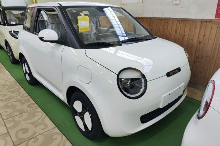 Used CHANGAN Lumin 2024 130km Qingyue Version Exterior 2