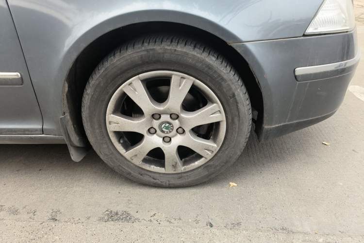 Used Skoda Octavia 2009 1.6L Manual Elegance Edition