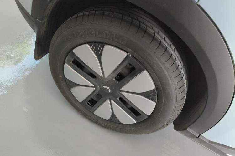 Used Wuling Bingo S 2025 Model 325km Deluxe Edition