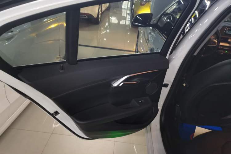 Used BMW 1 Series 2017 118i Fashion Model
