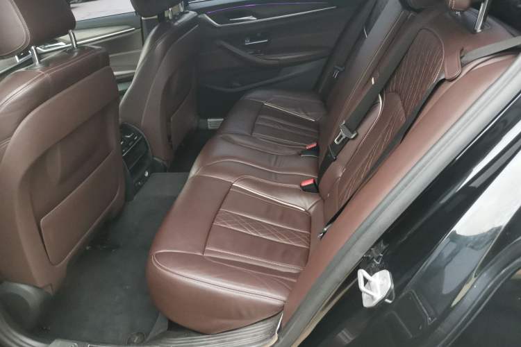 Used BMW 5 Series 2018 530Li Leading Edition Luxury Package
