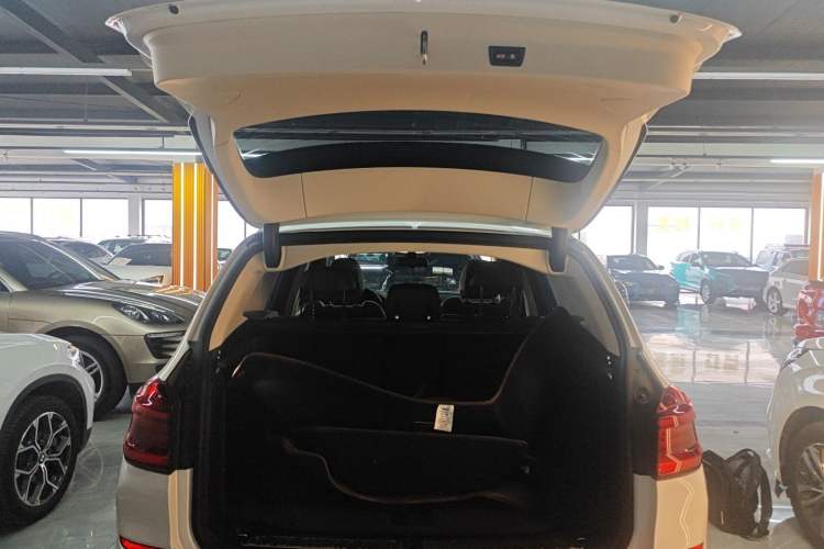 Used BMW X3 2021 Facelift xDrive28i M Sport Package Trunk