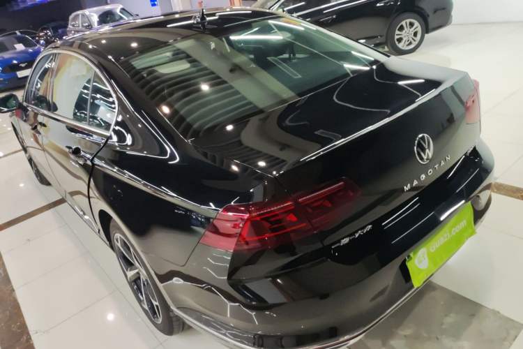 Used Volkswagen Magotan 2025 Revised Version Zhongxiang Edition 280TSI DSG Luxury Trim Exterior 2