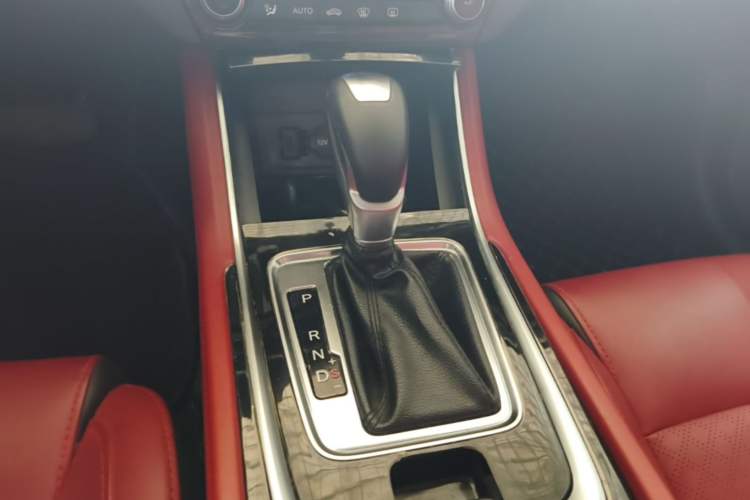 Used CHANGAN Eado 2019 Blue Whale Edition 280T GDI DCT High-Speed Model