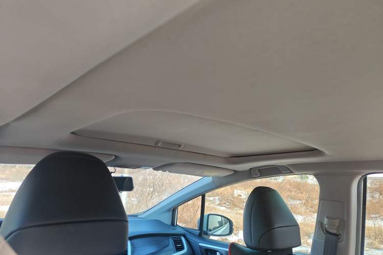 Used Honda Jade 2017 1.8L automatic Comfort version 5 seats