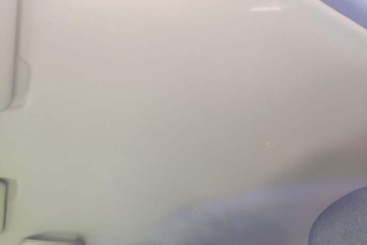 Used Wuling Hongguang MINIEV 2022 Macaron Premium Model – Lithium Iron Phosphate Headliner