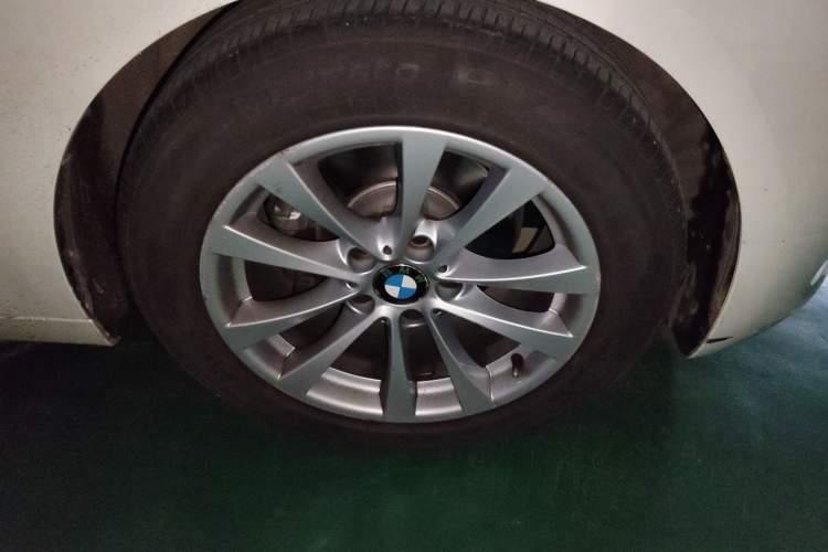 Used BMW 3 Series GT 2017 320i Sport Edition
