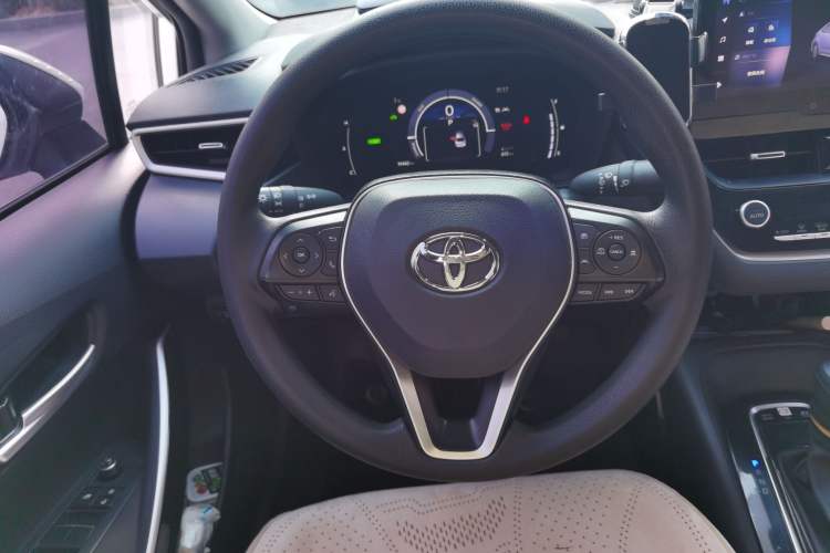 Used Toyota Corolla 2024 1.8L Smart Electric Hybrid Dual-Engine Elite Edition