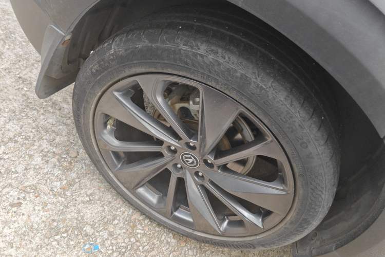 Used CHANGAN UNI-T 2020 1.5T Flagship Version Right Rear Wheel Hub
