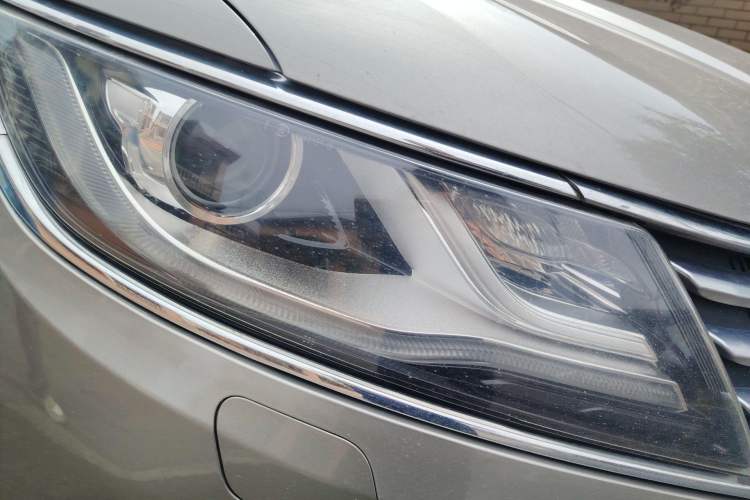 Used Lincoln MKC 2017 2.0T Two-Wheel-Drive Luxury Edition