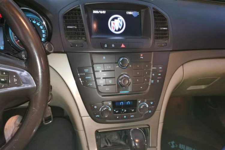 Used Buick Regal 2011 2.4L SIDI Elite Edition
