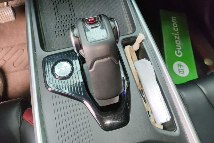 Used Haval X DOG 2022 1.5T DCT Two-Wheel Drive Trendy Edition Gear Lever