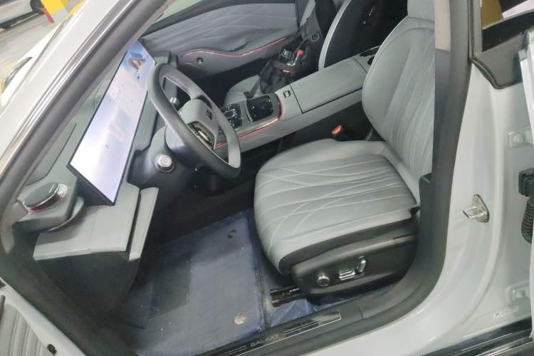 Used Geely Galaxy E8 2025 575 km Exploration Intelligent Driving Edition Left Front Seat