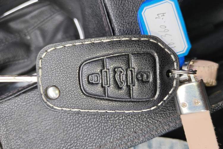 Used Roewe 360 2015 1.5L Automatic Luxury Edition
