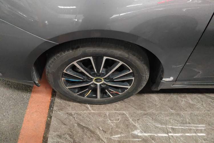 Used Roewe i5 2021 Revised 1.5L CVT Starry Edition
