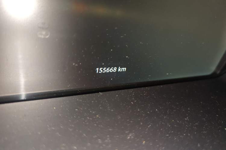 Used Land Rover Range Sport 2017 3.0 SC V6 HSE DYNAMIC Odometer Close Up