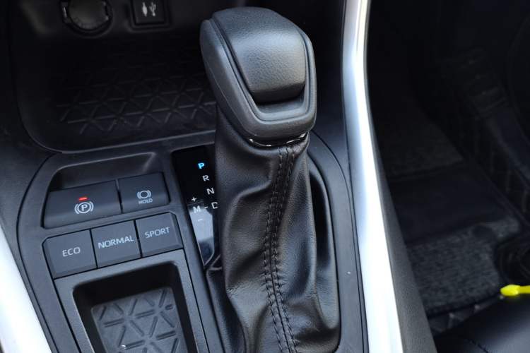 Used Toyota Wildlander 2022 2.0L CVT Two-Wheel Drive Leading Edition