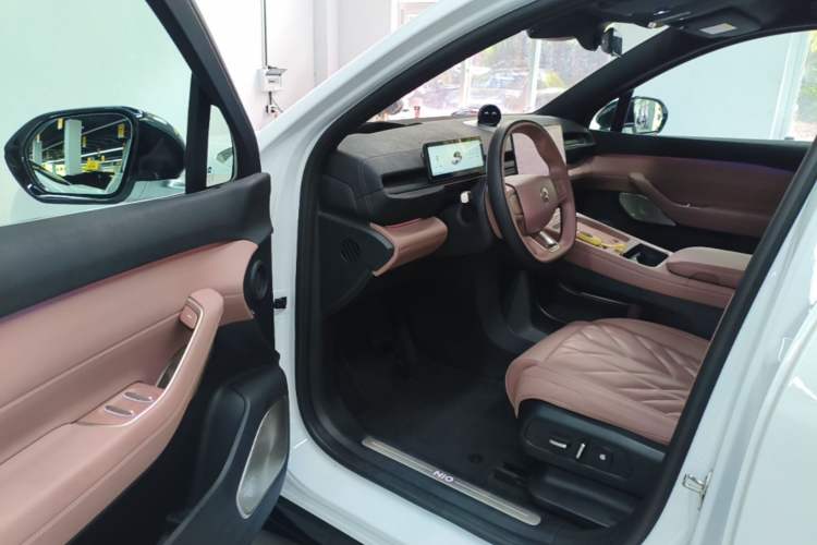 Used Nio EC6 2025 75 kWh
