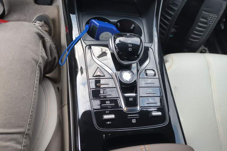 Used BYD Qin PLUS 2024 HONOR Edition DM-i 55KM Leading Model