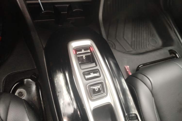 Used Honda Crider 2020 Lingpai Hybrid 1.5L Lingpai Luxury Edition Gear Lever