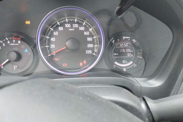 Used Honda XR-V 2017 1.5L LXi CVT Classic Edition Odometer Close Up