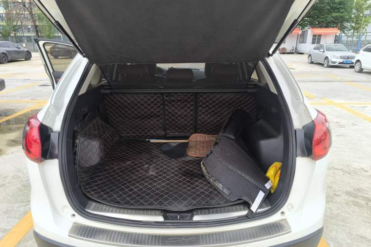 Used Mazda CX-5 2014 2.0L Automatic Two-Wheel Drive Urban Version Trunk