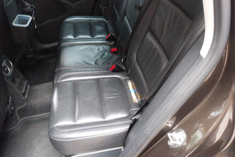 Used Volkswagen Tiguan L 2015 1.8TSI Automatic Two-Wheel Drive Luxury Model
