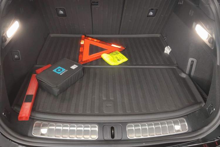 Used Nio ET5T 2024 75kWh Touring Trunk