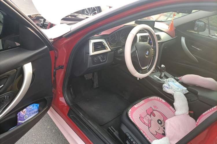 Used BMW 3 Series 2013 316i Active Edition Driver Seat