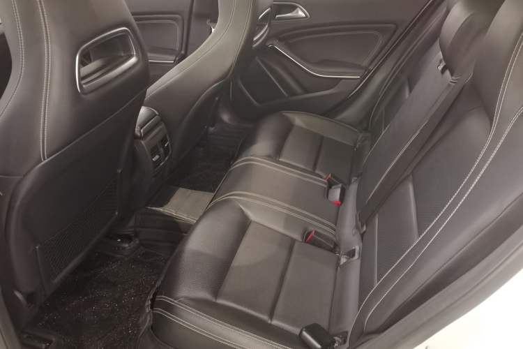 Used Mercedes-Benz GLA 2016 GLA 200 Sport Edition Left Rear Seat