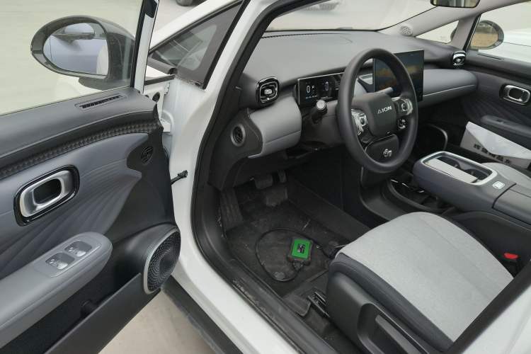 Used AION UT 2025 330 Starlight Edition