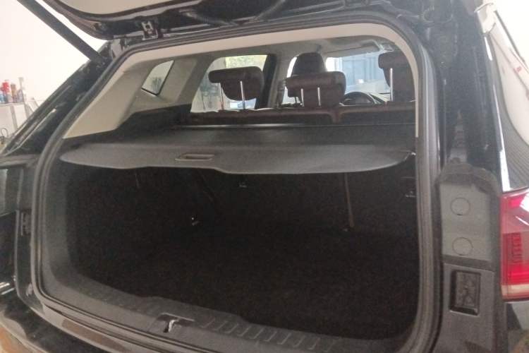 Used Wey VV6 2021 2.0T Two-Wheel Drive Smart Plus
