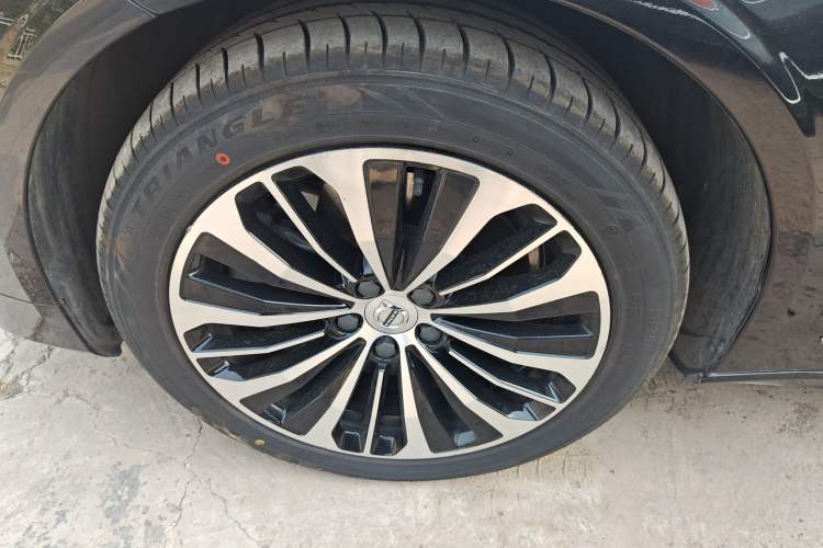 Used Volvo S90 New Energy 2023 T8 Plug-in Hybrid All-Wheel Drive Long-Range Zhiyi Luxury Edition