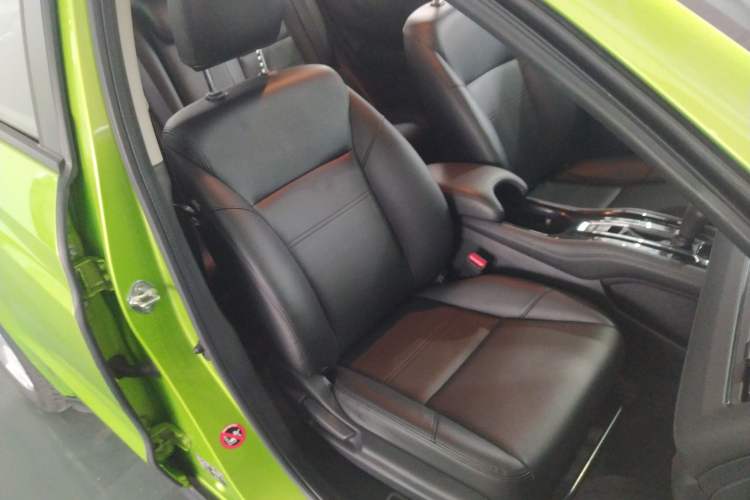 Used Honda Vezel 2018 1.5L CVT 2WD Technology Elite Model
